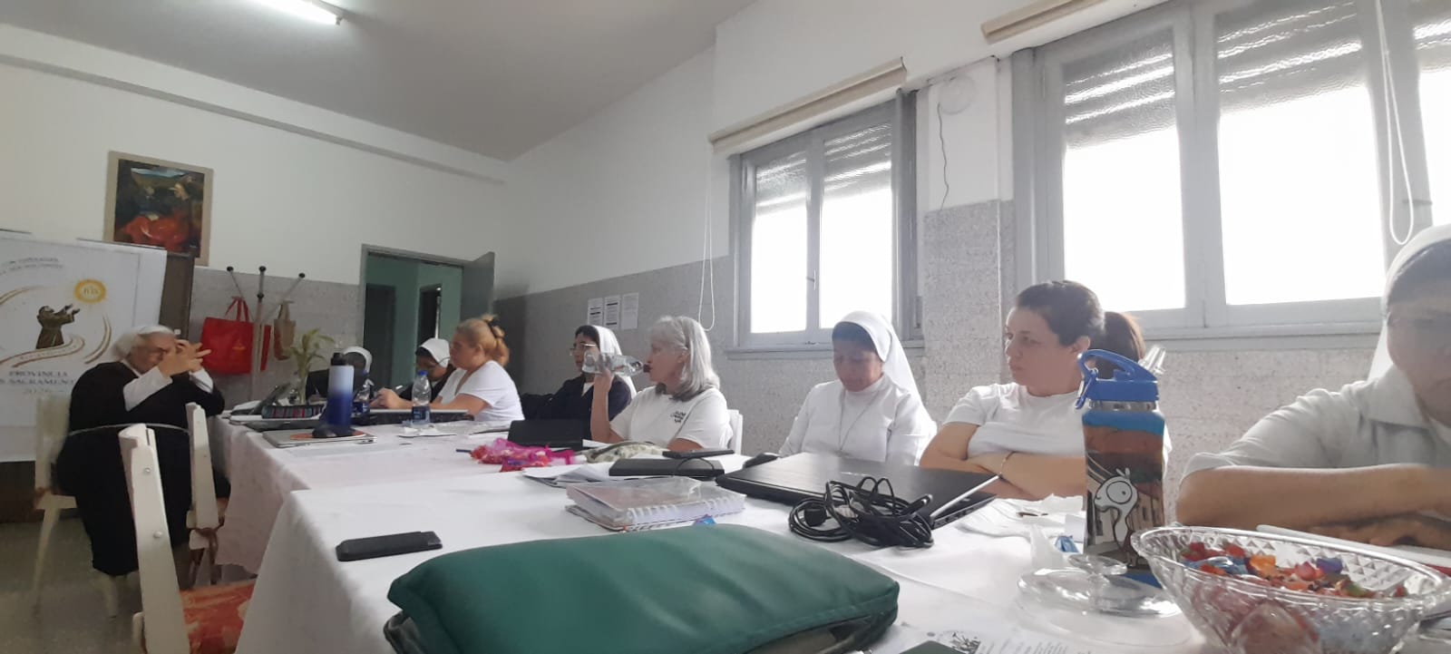 Imagen del encuentro de representantes legales 8